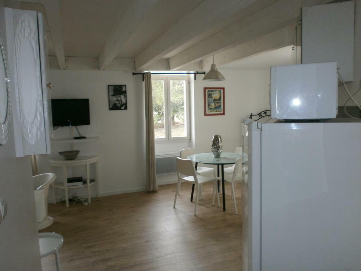 Du Palais Longchamps Apartamento